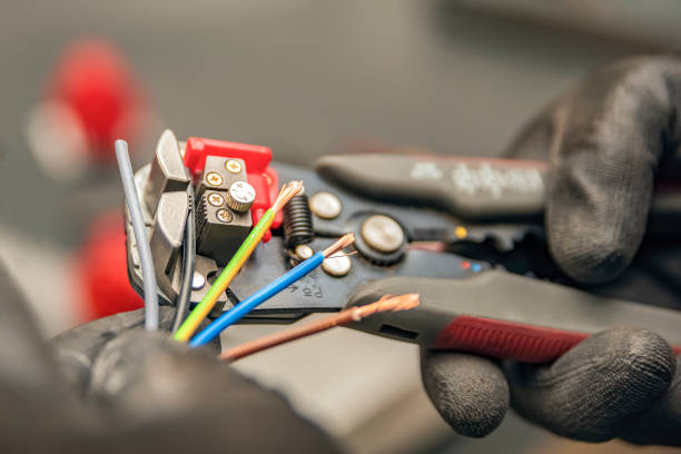 Best Affordable Electrician  in Port Washington North, NY